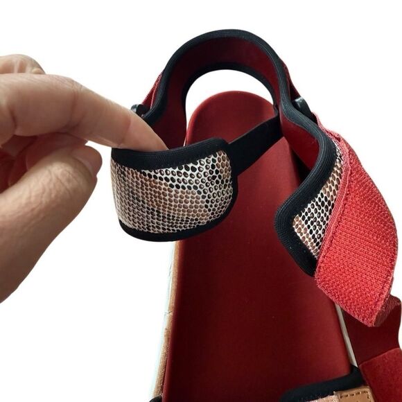 See by Chloe Yumi Ankle Strap Sandals Platform Comfort 39 New with Box - Picture 8 of 15